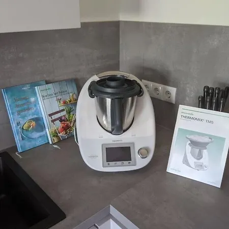 Slate Terrace Comfortable Ferienhaus